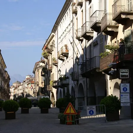 Domuscuneo Casa Dei Conti Apartamento Cuneo