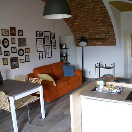 Apartamento Domuscuneo Casa Dei Conti